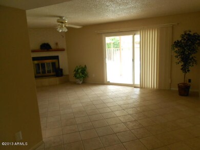 Spacious family room w fireplace