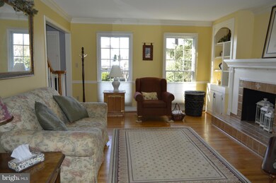 15209 New Hampshire Ave, Silver Spring, MD 20905 - photo 7