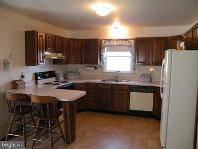 1322 Horning Rd, Denver, PA 17517 - photo 5