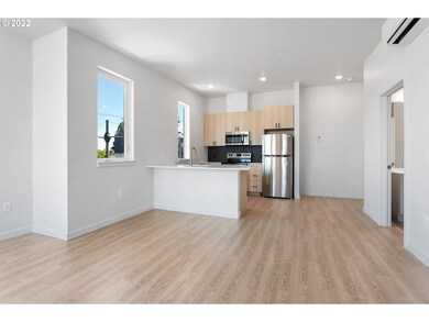 Overlook Lofts, Portland, OR 97217 - photo 6