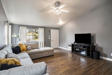 20745 Amber Way, Bend, OR 97701 - photo 6