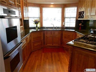 Custom Kitchen