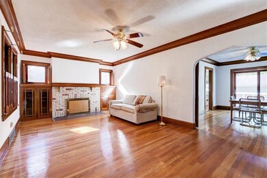 1916 39th St, Des Moines, IA 50310 - photo 6