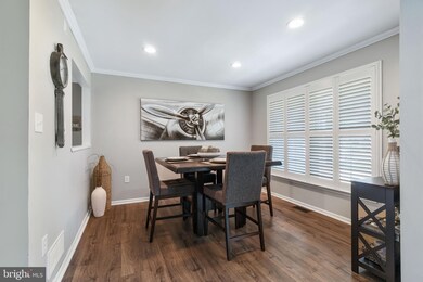 284 Chestnut Dr, Elkton, MD 21921 - photo 3