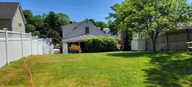 69 Salman St, West Roxbury, MA 02132 - photo 4