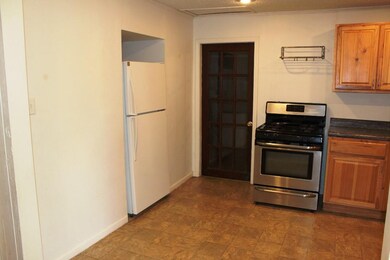 2920 S Claremont Ave, Independence, MO 64052 - photo 6