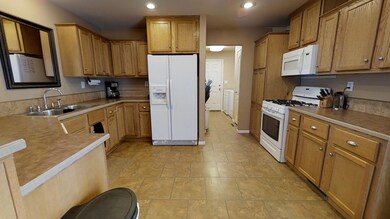 Kitchen<|><|>