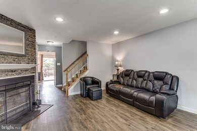 13943 Big Yankee Ln, Centreville, VA 20121 - photo 2