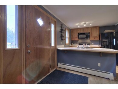 85 Ode Way unit 8, Manchester, NH 03103 - photo 4