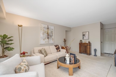 07-3895 Lone Pine Rd Unit 302 West Bloom