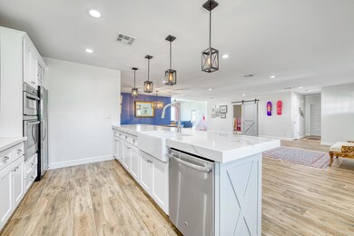 5402 E Pinchot Ave, Phoenix, AZ 85018 - photo 7