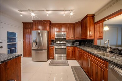 1660 NE 191st St unit 4101, Miami, FL 33179 - photo 2