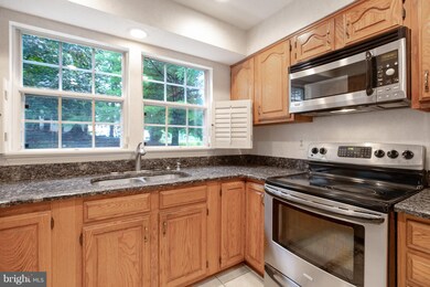 10406 Fairlakes Terrace, Bowie, MD 20721 - photo 7