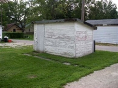 943 W High St, Portland, IN 47371 - photo 4