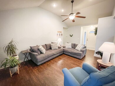 2E95CC74-8C3D-4C14-9594-580CE512BE7A