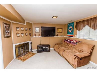 Den / Bonus Room