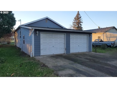 575 Walnut St, Independence, OR 97351 - photo 4