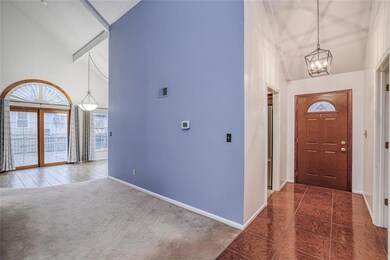 10154 Edelweiss Cir, Shawnee, KS 66203 - photo 6