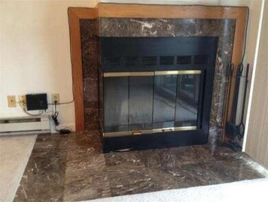 275 Huntoon Memorial Hwy unit 2-9, Leicester, MA 01524 - photo 4