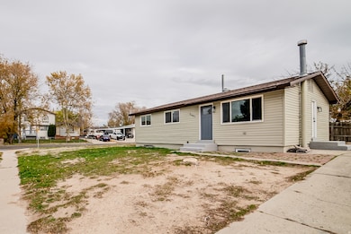 View of front of home with entry steps