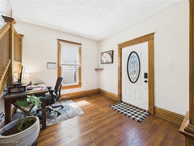 80 Linden Ave, Newark, OH 43055 - photo 2