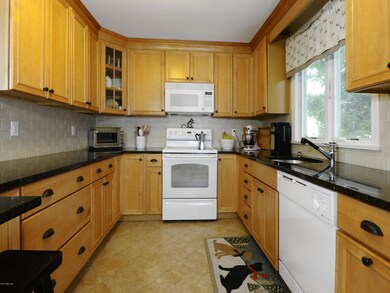 60 Cos Cob Ave, Cos Cob, CT 06807 - photo 4