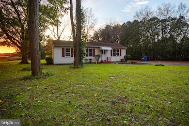 13 Railroad Ave, Columbus, NJ 08022 - photo 3