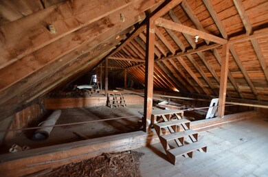 495 Mountain Rd, Francestown, NH 03043 - photo 7