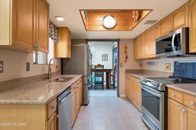 2020 S Quail Hollow Dr, Tucson, AZ 85710 - photo 4