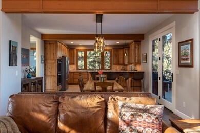 6. Living looking to kitchen (1)