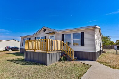 420 Glenwood St, Gainesville, TX 76240 - photo 3