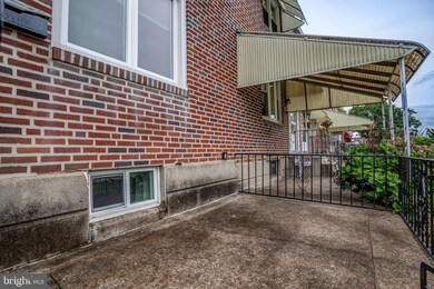 1049 Oakwood Dr, Glenolden, PA 19036 - photo 5