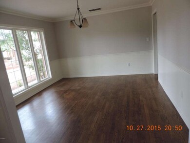 Formal Dining