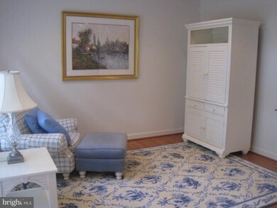 7118 Point Replete Cir, Fort Belvoir, VA 22060 - photo 6