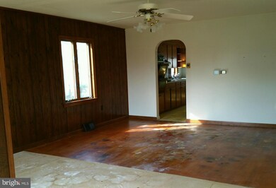 15416 Fairview Rd, Hagerstown, MD 21740 - photo 3