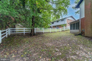 4701 Weldon Dr, Temple Hills, MD 20748 - photo 3