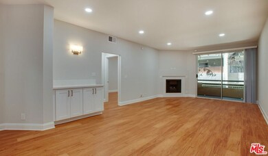 1420 Peerless Place unit 213, Los Angeles, CA 90035 - photo 2