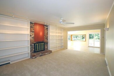 Welcome to 1390 Hickory Ridge Ln!