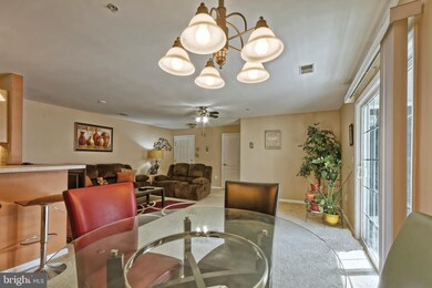111 Lionheart Ln unit D111, West Deptford, NJ 08086 - photo 4