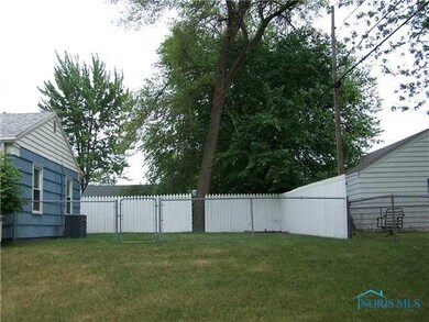 4742 Bowen Rd, Toledo, OH 43613 - photo 6