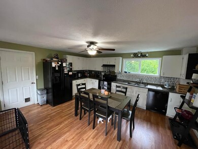 62 Mitchell St, Mechanic Falls, ME 04256 - photo 4