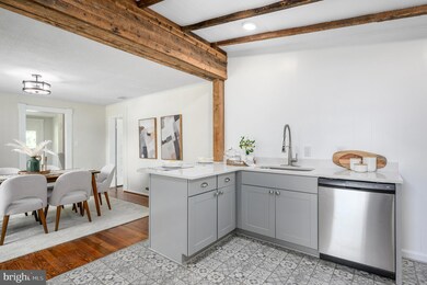 220 W O St, Purcellville, VA 20132 - photo 4