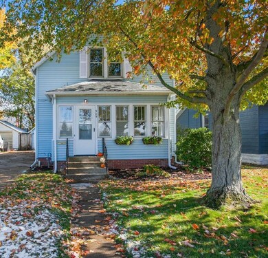 909 F St, La Porte, IN 46350 - photo 2