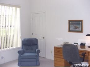 Bright Office/Den w/closet