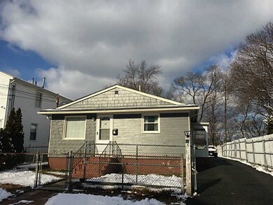 99 Eastwood Ave, Providence, RI 02909 - photo 2