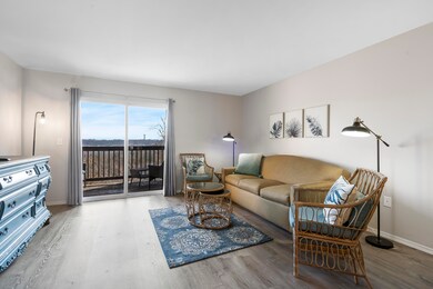 2913 Vineyards Parkway Unit 4