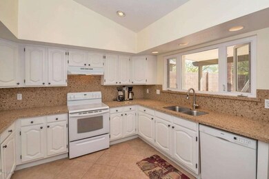 15217 S 28th St Phoenix AZ-large-009-11-