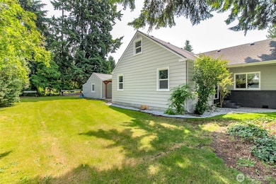 318 Mill Ave SE, Orting, WA 98360 - photo 6