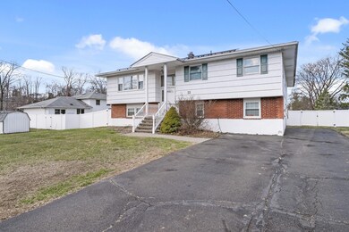 33 de Halve Maen Dr, Stony Point, NY 10980 - photo 2