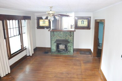 271 E Deshler Ave, Columbus, OH 43206 - photo 3